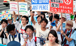 日本5000名高中生上街游行 反对安保法案