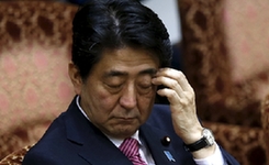 日本参院就安保法最后答辩