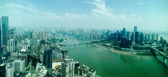 说明: 重庆环球金融中心49层俯瞰市区